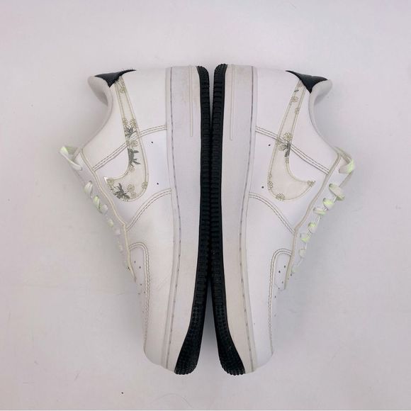 Nike Air Force 1 Low Daisy Style# CW5571-100 Men's Sneakers SZ 8 - Picture 8 of 13